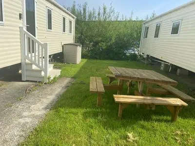 Newquay Bay - 3-bed Caravan - Sleeps 6
