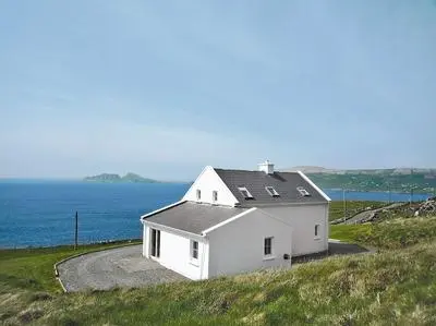 Allaghee Mor St. Finian's Bay