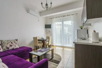 One bedroom M Rozino