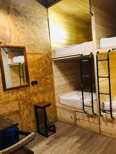 TUK TUK HOSTEL