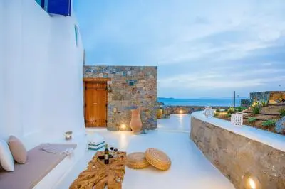 Argiro's Gorgeous Studio In Cycladic