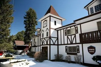 Fawn Valley Inn: 256 1 Bedroom Apts