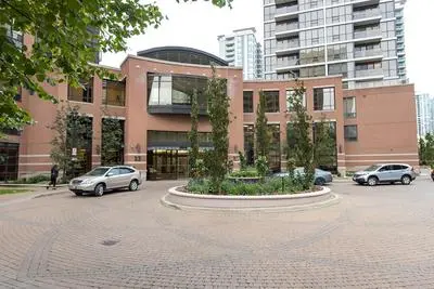 Pelicanstay at Yonge & Sheppard North York