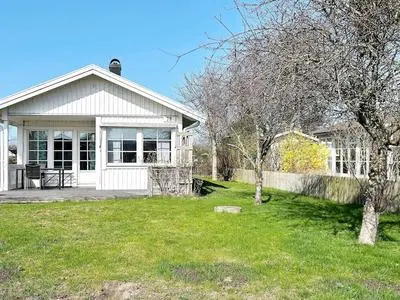 4 Person Holiday Home in Skummeslovsstrand