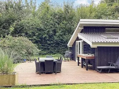 10 Person Holiday Home in Oksbol