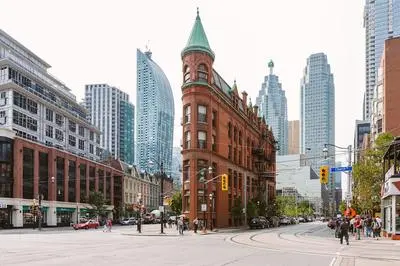 QuickStay - Breathtaking 3-Bedroom in the Heart of Downtown