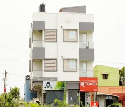 Eben Service Apartment